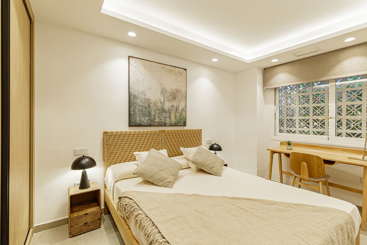 3 quarto Apartamento para venda em Nueva Andalucia com piscina - 795 000 € (Ref: 9539988)