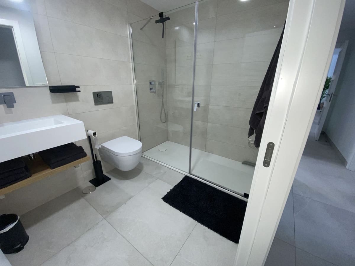 4 sypialnia Apartament na sprzedaż w Benahavis z basenem garażem - 795 000 € (Ref: 9539989)