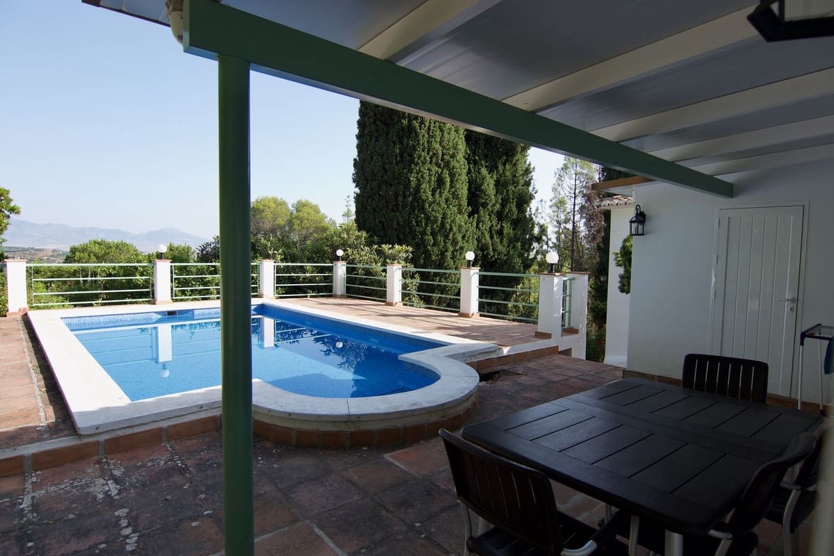 5 quarto Moradia para venda em Alhaurin el Grande com piscina garagem - 795 000 € (Ref: 9539990)