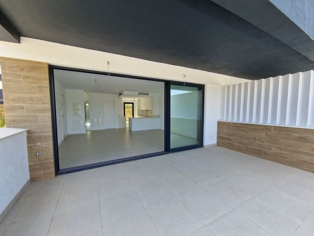 3 makuuhuone Paritalo myytävänä paikassa El Paraiso, Estepona mukana uima-altaan - 795 000 € (Ref: 9539991)