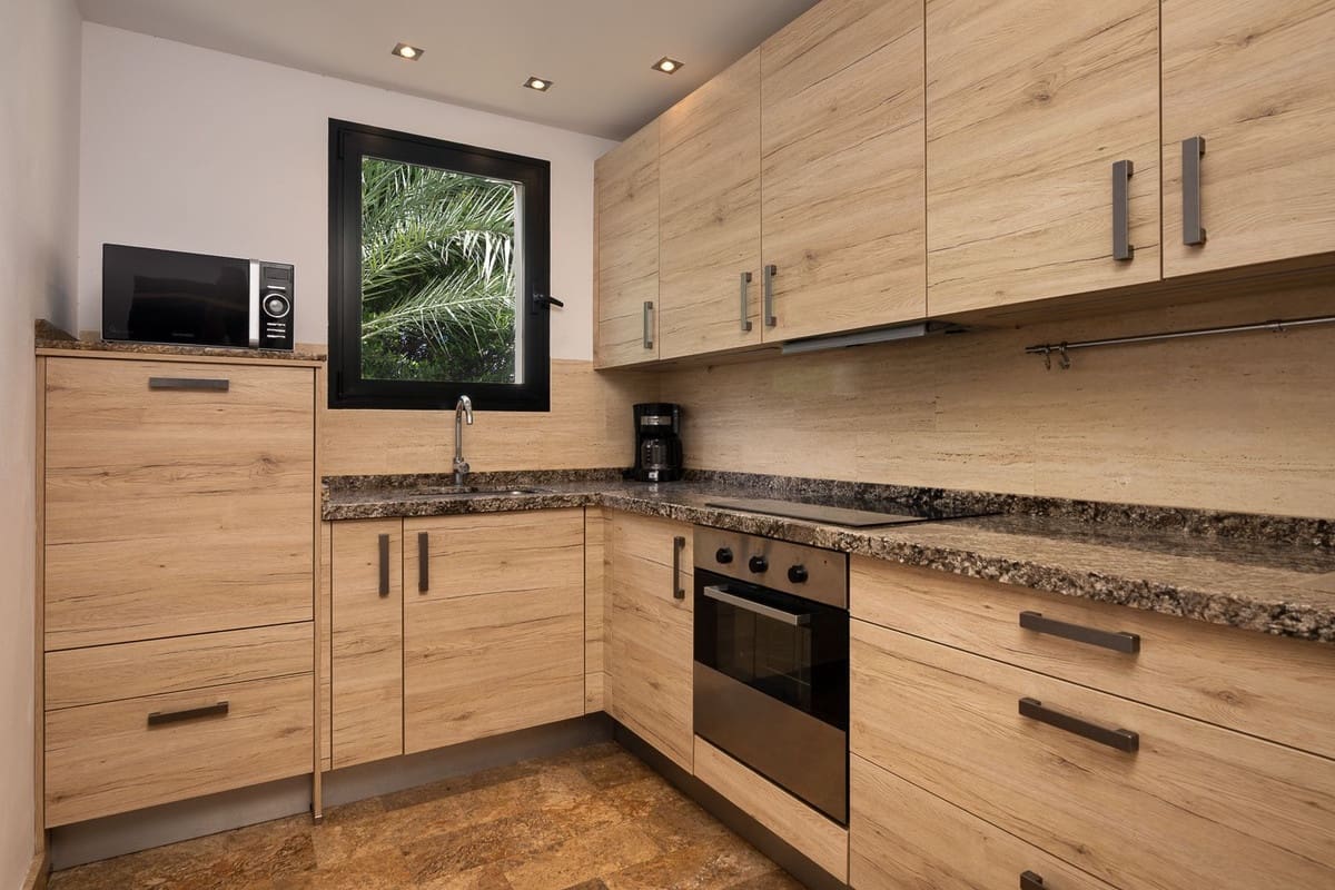 3 slaapkamer Appartement te koop in Puerto Banus - € 799.000 (Ref: 9539996)