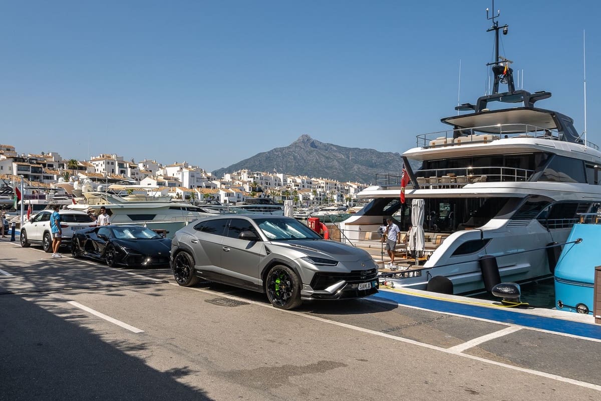 3 slaapkamer Appartement te koop in Puerto Banus - € 799.000 (Ref: 9539996)