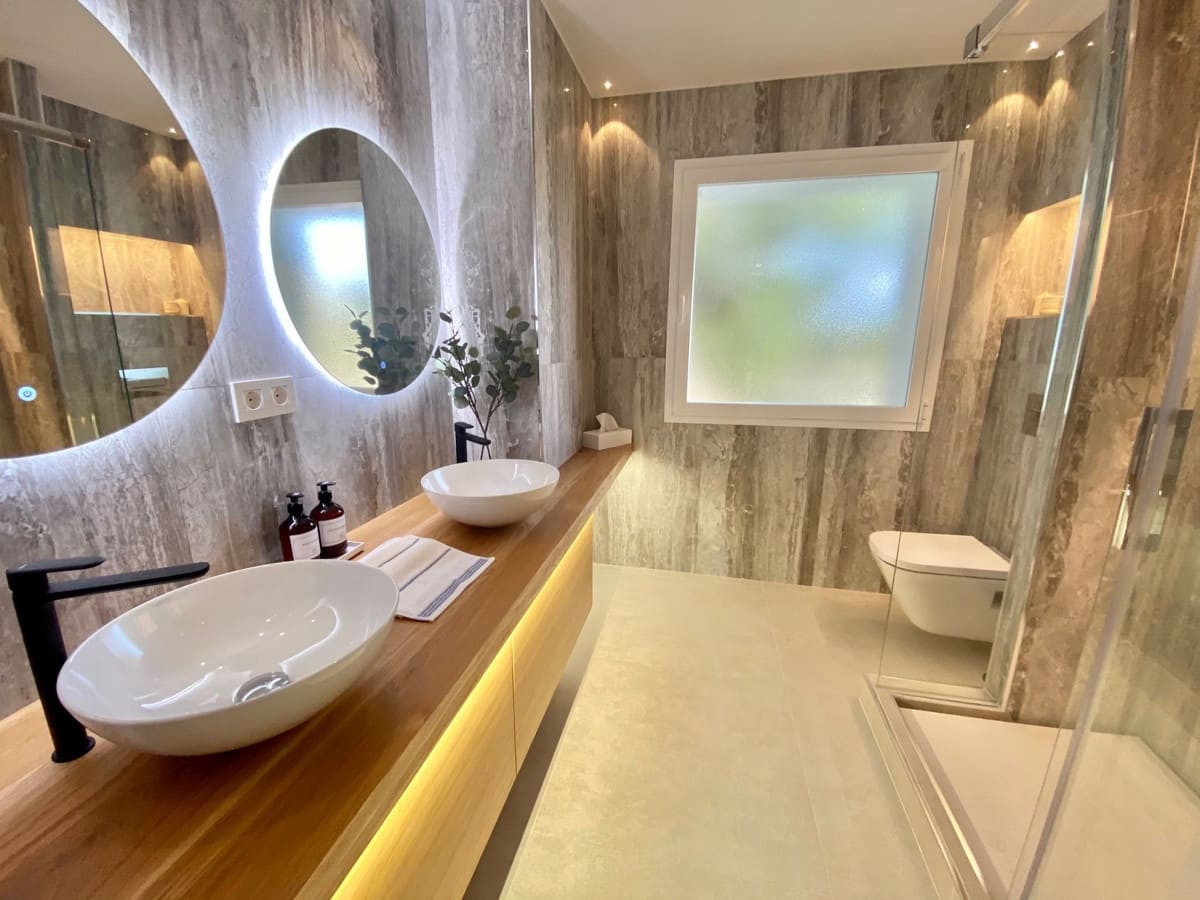 Ático de 4 habitaciones en La Quinta en venta con piscina - 800.000 € (Ref: 9539999)