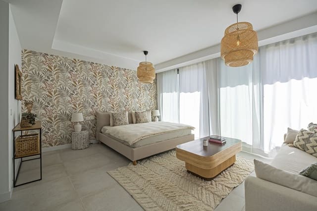 Casa de 3 habitaciones en El Chaparral, Mijas en venta con piscina - 800.000 € (Ref: 9540000)