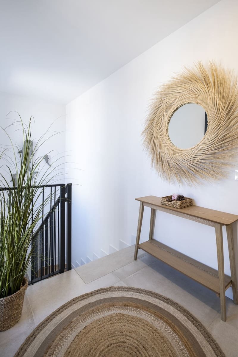 Casa de 3 habitaciones en El Chaparral en venta con piscina - 800.000 € (Ref: 9540000)