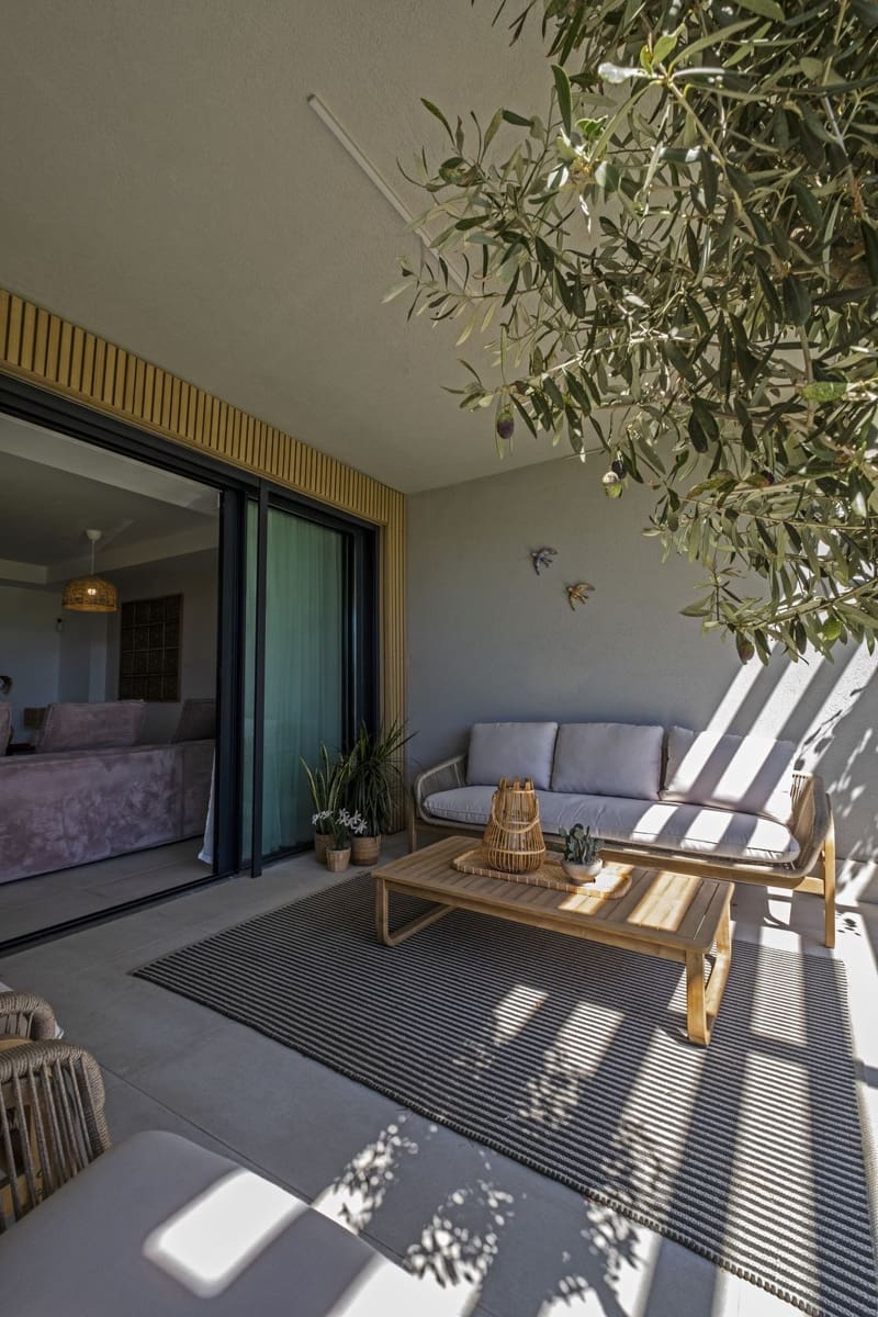 3 bedroom Townhouse for sale in El Chaparral with pool - € 800,000 (Ref: 9540000)