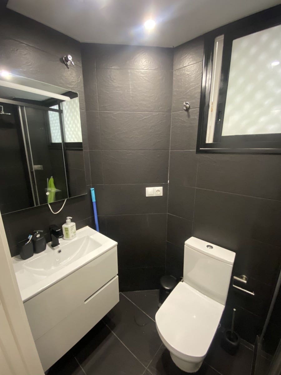 2 bedroom Apartment for sale in Puerto Banus with pool - € 825,000 (Ref: 9540003)