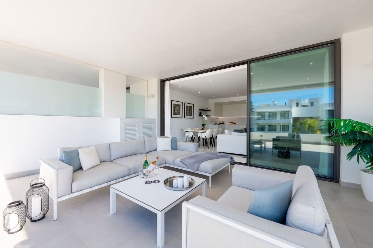 2 slaapkamer Appartement te koop in Estepona met zwembad garage - € 825.000 (Ref: 9540004)