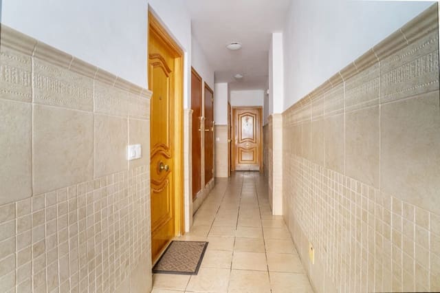 6 soverom Kjedet enebolig til salgs i Centro ciudad, Fuengirola - € 825 000 (Ref: 9540008)