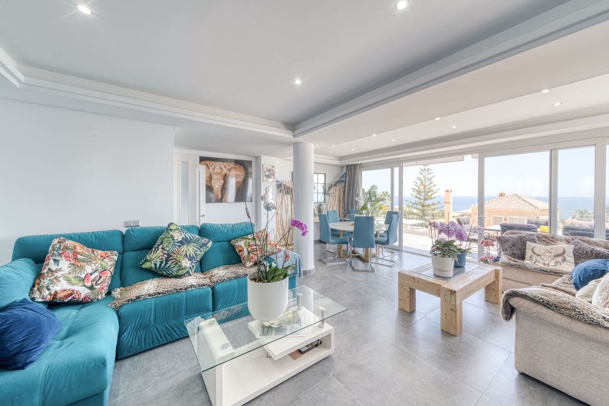 5 soveværelse Villa til salg i Buenas Noches med swimmingpool garage - € 830.000 (Ref: 9540009)