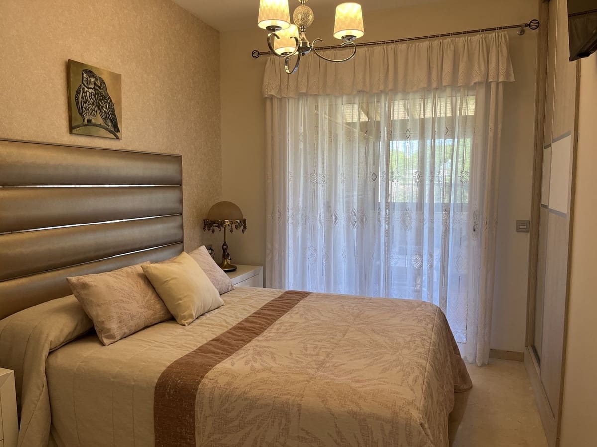 3 slaapkamer Penthouse te koop in Estepona - € 845.000 (Ref: 9540014)