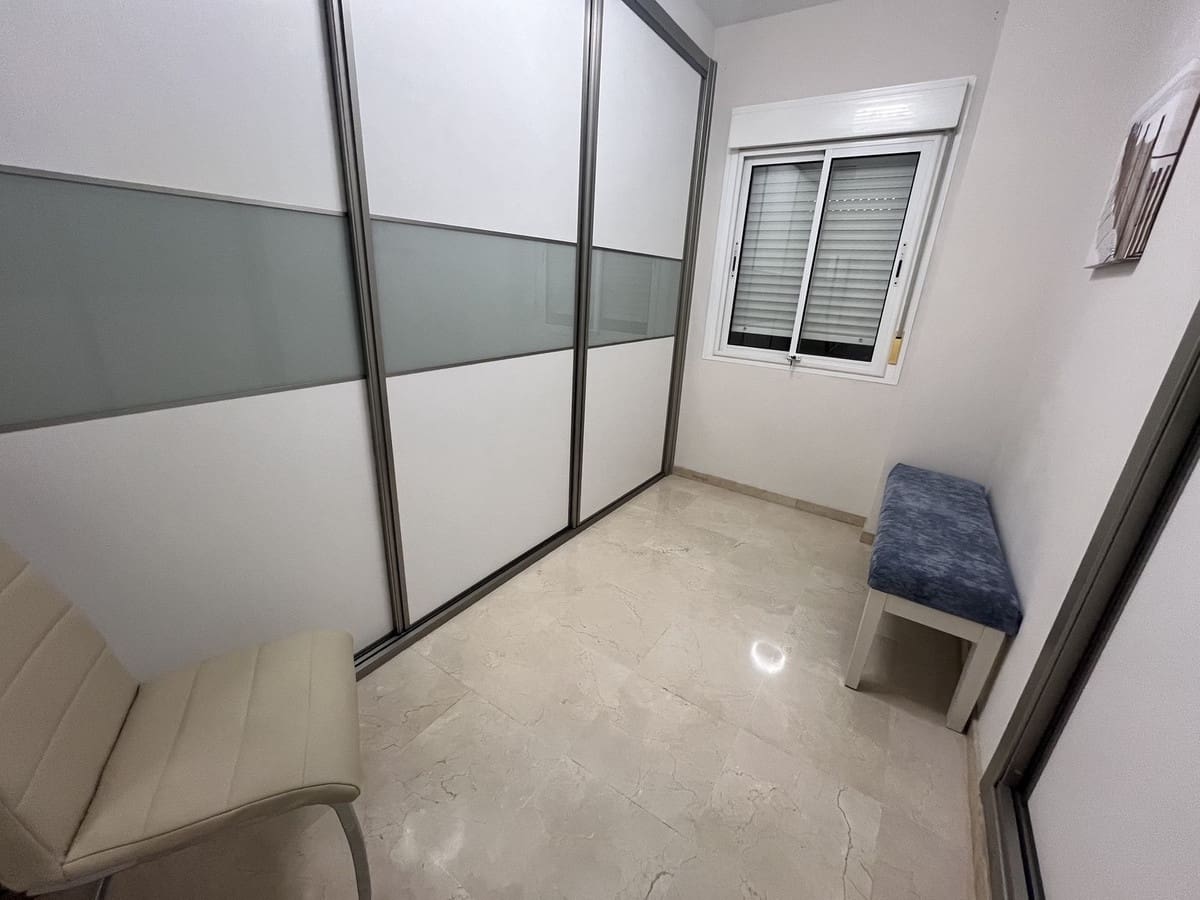 3 slaapkamer Penthouse te koop in Estepona - € 845.000 (Ref: 9540014)