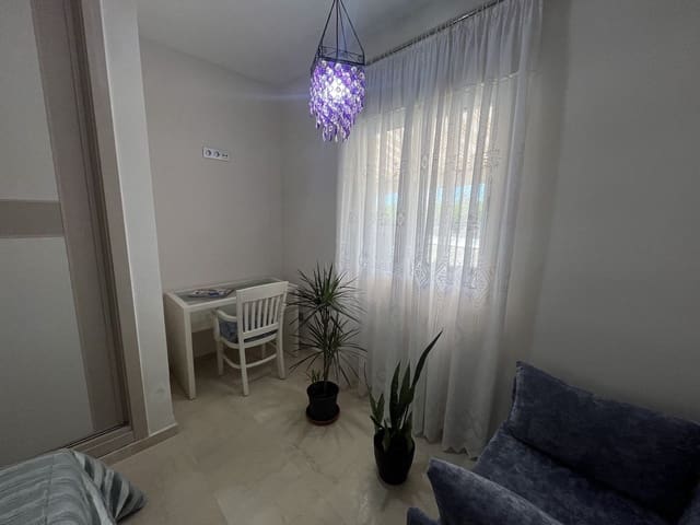 3 slaapkamer Penthouse te koop in Centro, Estepona - € 845.000 (Ref: 9540014)