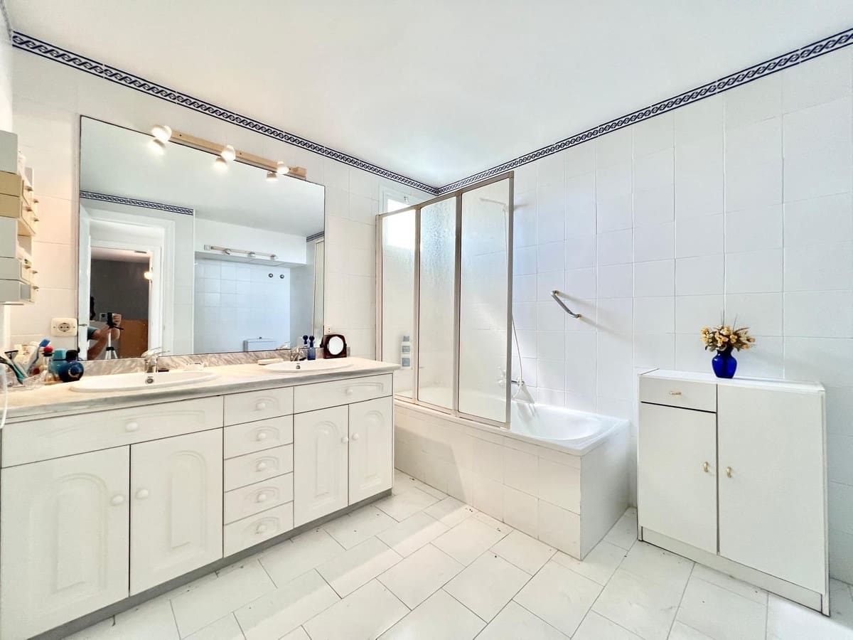 3 camera da letto Casa in vendita in Estepona - 845.000 € (Rif: 9540016)