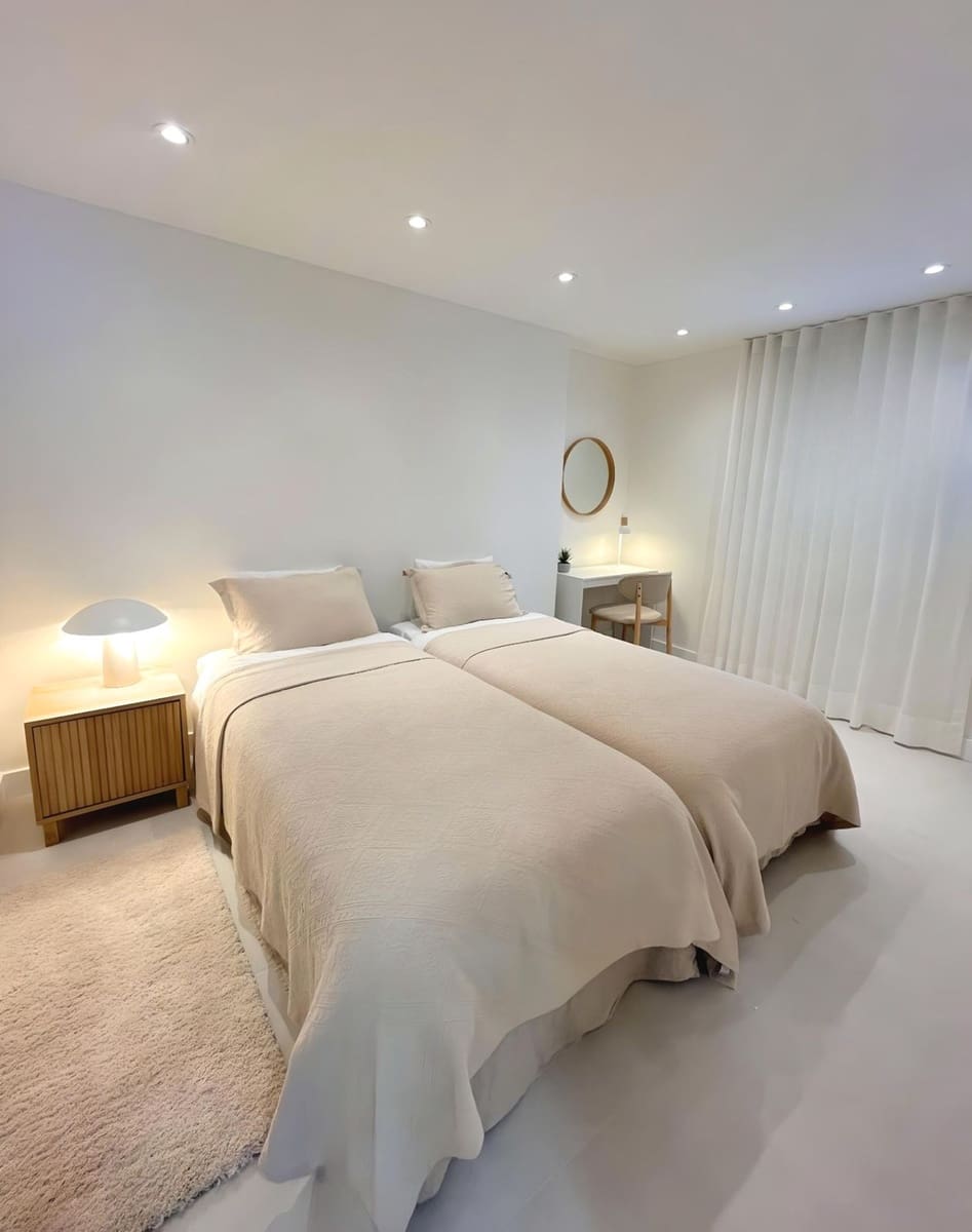 3 quarto Apartamento para venda em Nueva Andalucia com piscina - 849 000 € (Ref: 9540017)