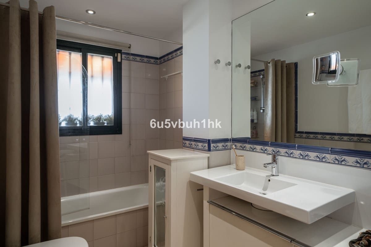 4 soveværelse Penthouse til salg i San Pedro de Alcantara med swimmingpool garage - € 849.000 (Ref: 9540021)