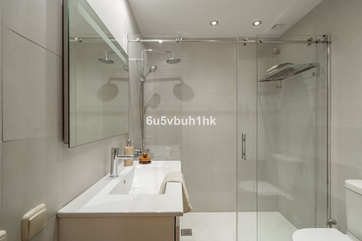 4 soveværelse Penthouse til salg i San Pedro de Alcantara med swimmingpool garage - € 849.000 (Ref: 9540021)