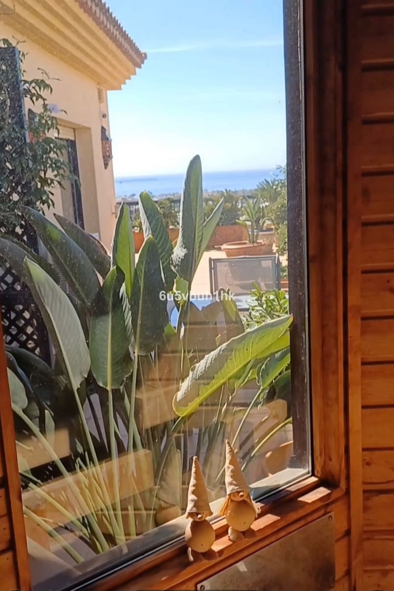 4 soveværelse Penthouse til salg i San Pedro de Alcantara med swimmingpool garage - € 849.000 (Ref: 9540021)