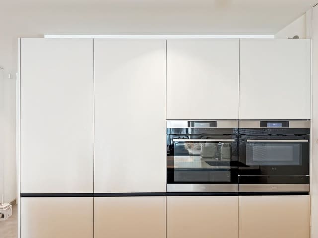 Apartamento de 2 habitaciones en Centro, Estepona en venta con piscina - 850.000 € (Ref: 9540024)