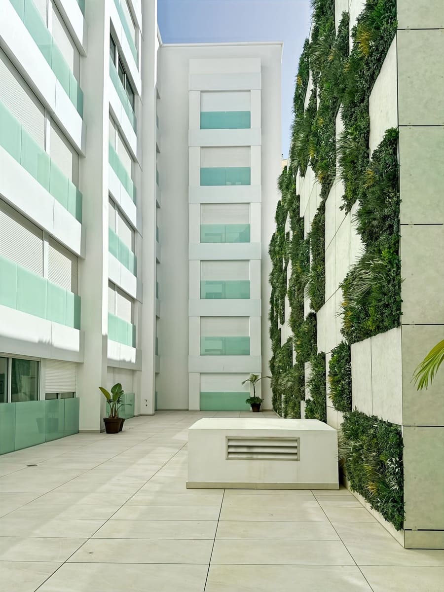 Apartamento de 2 habitaciones en Estepona en venta con piscina - 850.000 € (Ref: 9540024)