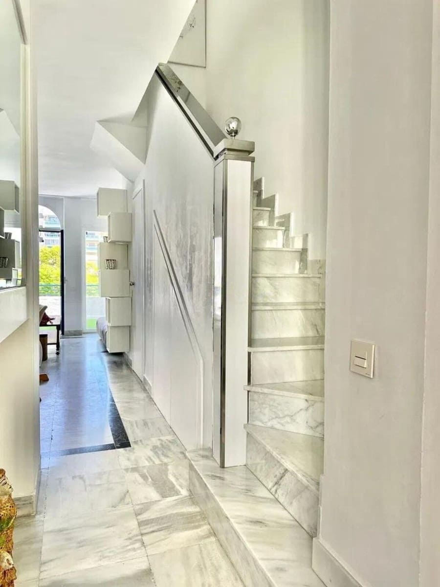 Apartamento de 2 habitaciones en Golden Mile en venta con piscina garaje - 850.000 € (Ref: 9540029)