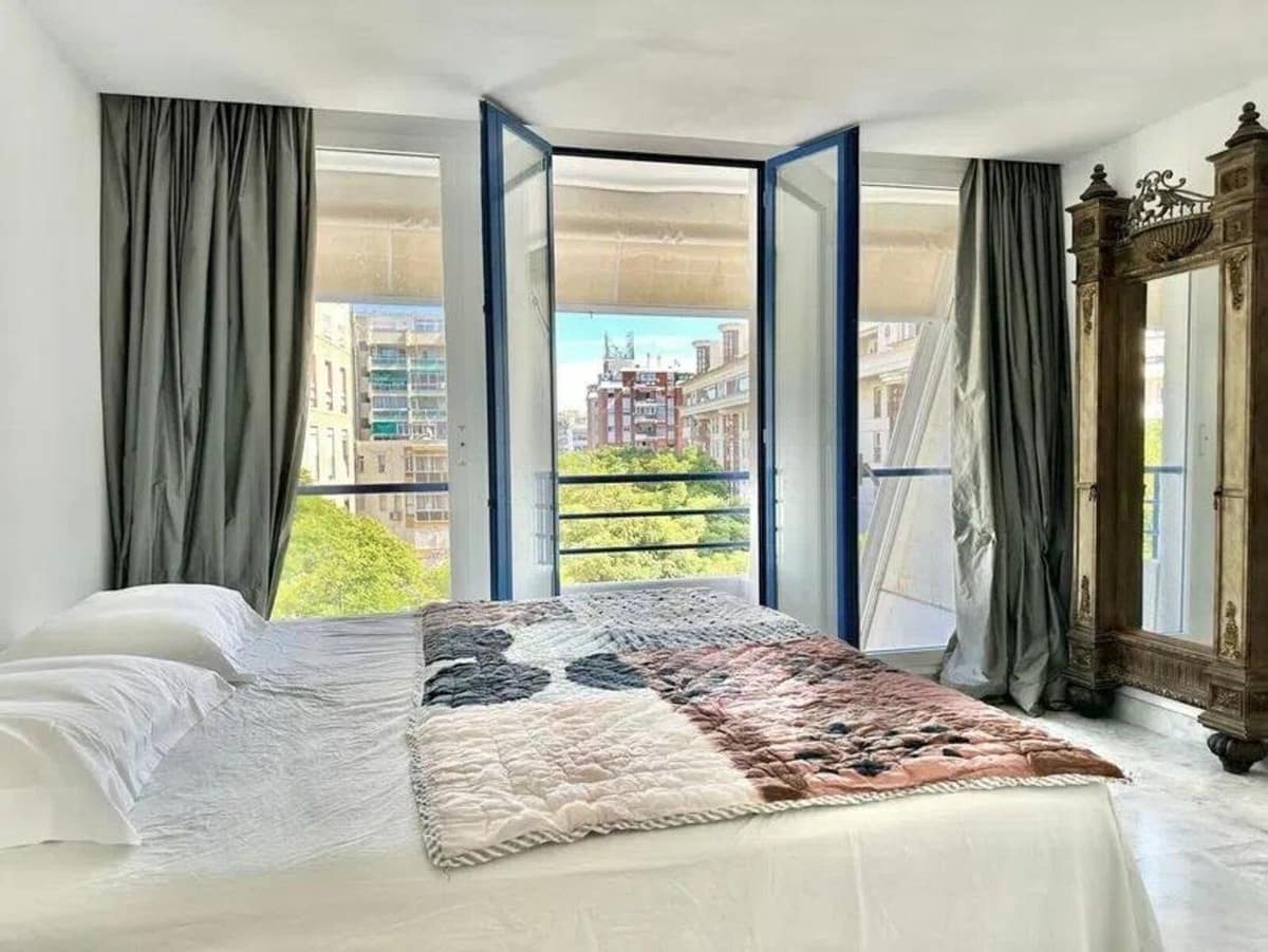 Apartamento de 2 habitaciones en Golden Mile en venta con piscina garaje - 850.000 € (Ref: 9540029)