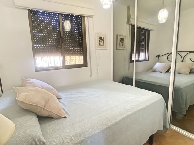 3 bedroom Villa for sale in Elviria, Marbella with pool - € 850,000 (Ref: 9540030)