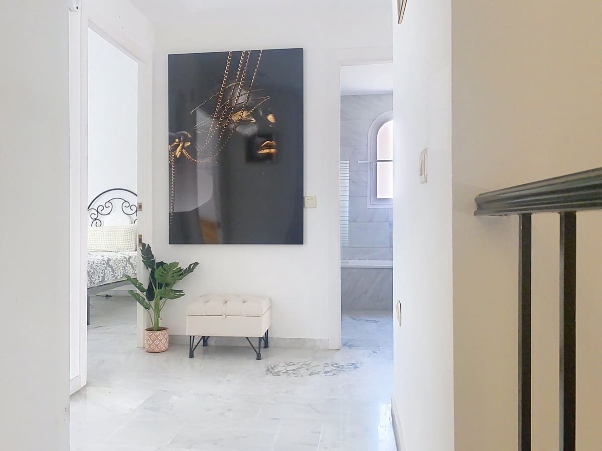 4 sypialnia Dom blizniak na sprzedaż w Guadalmina z basenem - 850 000 € (Ref: 9540032)