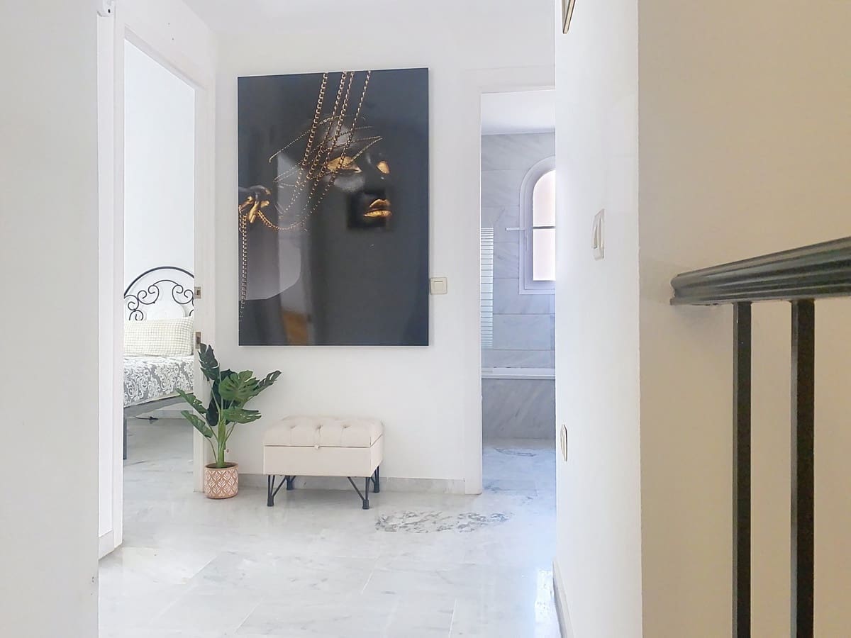 4 soverom Kjedet enebolig til salgs i Guadalmina med svømmebasseng - € 850 000 (Ref: 9540032)