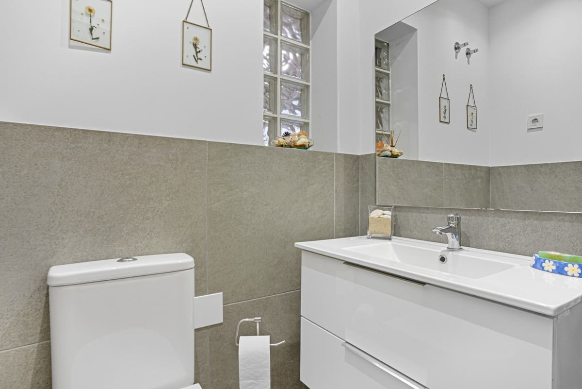 3 quarto Casa em Banda para venda em Golden Mile com piscina - 880 000 € (Ref: 9540046)