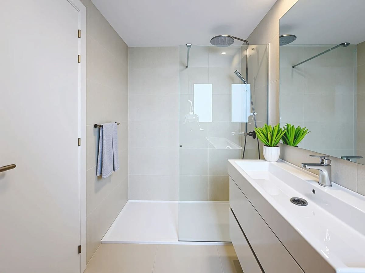 Apartamento de 4 habitaciones en Estepona en venta con piscina - 890.000 € (Ref: 9540049)