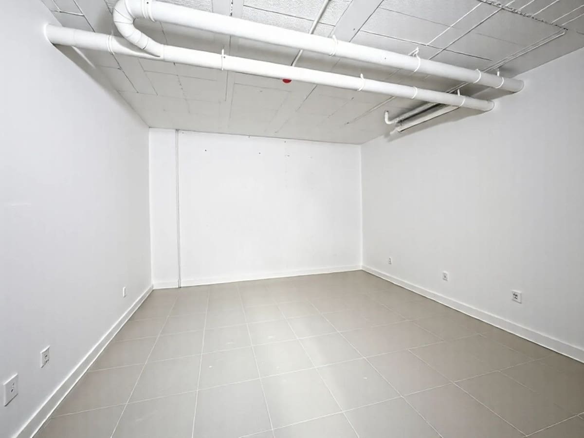 Apartamento de 4 habitaciones en Estepona en venta con piscina - 890.000 € (Ref: 9540050)