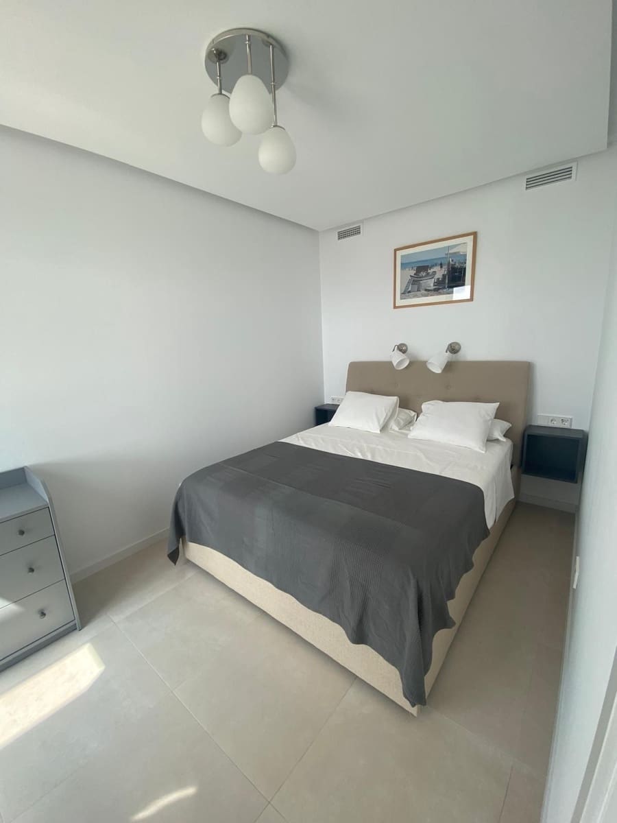 3 soveværelse Penthouse til salg i Fuengirola med swimmingpool - € 890.000 (Ref: 9540052)