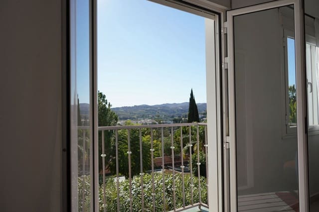 5 sovrum Villa till salu i Mijas Golf, Mijas med pool - 895 000 € (Ref: 9540058)
