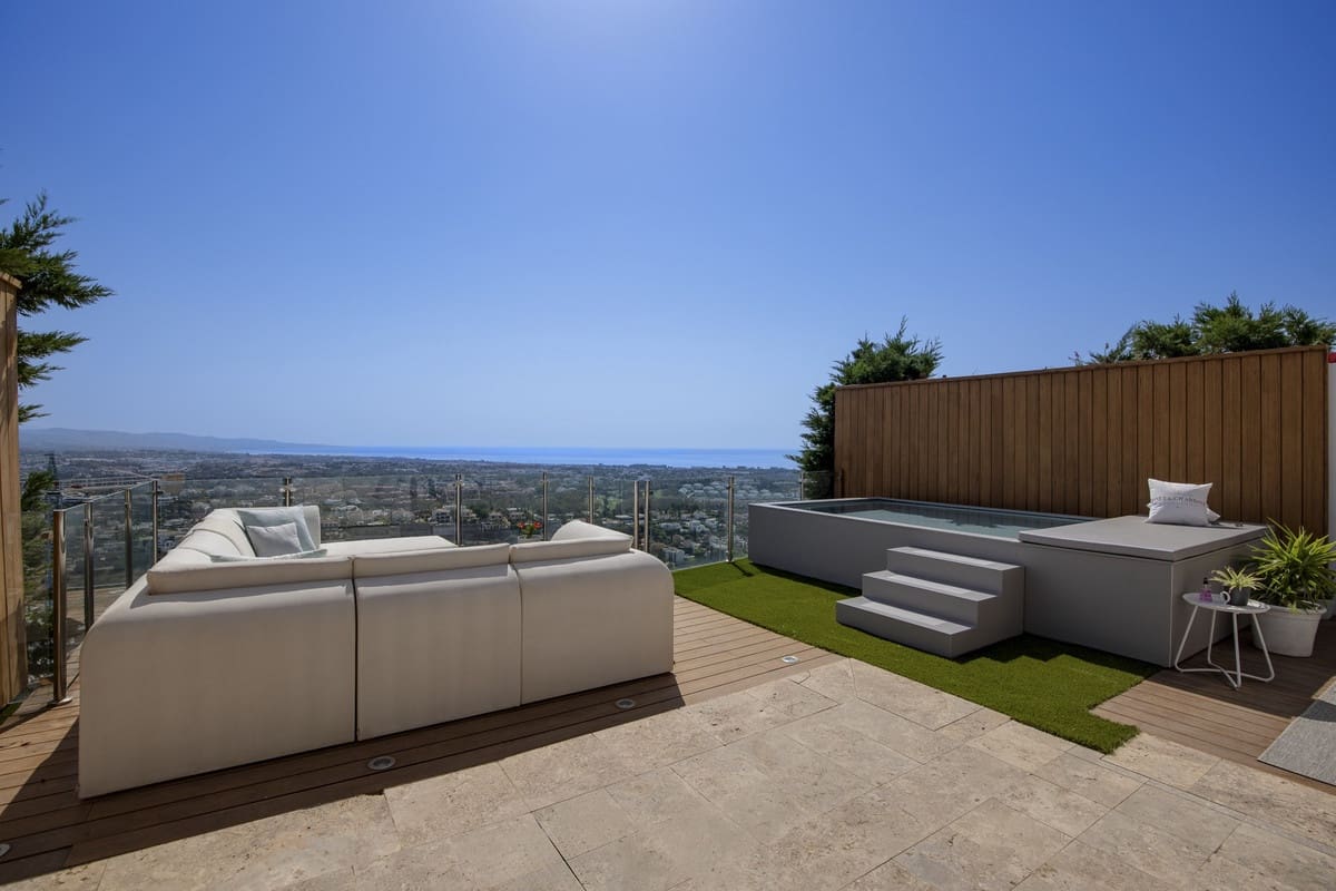 3 Zimmer Haus zu verkaufen in Benahavis mit Pool - 895.000 € (Ref: 9540059)