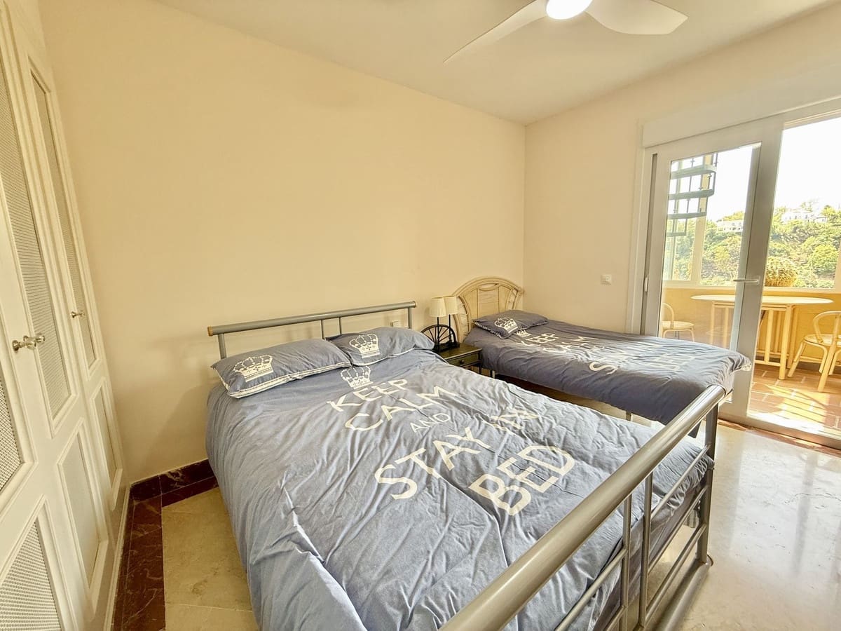 4 quarto Casa em Banda para venda em La Quinta com piscina - 895 000 € (Ref: 9540061)