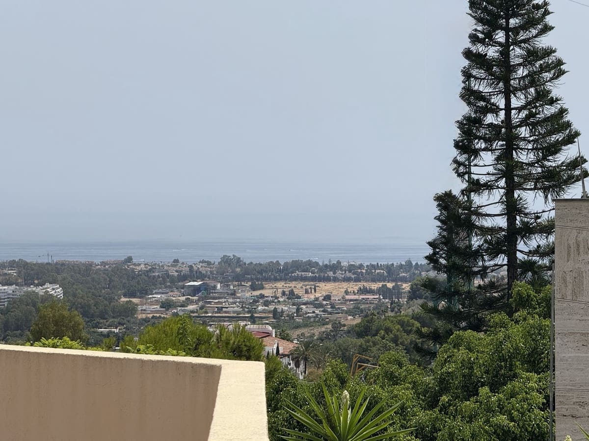 4 quarto Casa em Banda para venda em La Quinta com piscina - 895 000 € (Ref: 9540061)