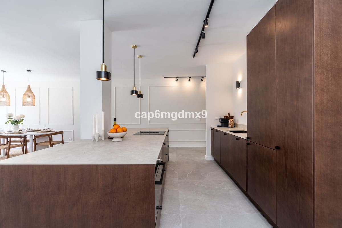 3 makuuhuone Huoneisto myytävänä paikassa La Quinta mukana uima-altaan - 899 000 € (Ref: 9540062)