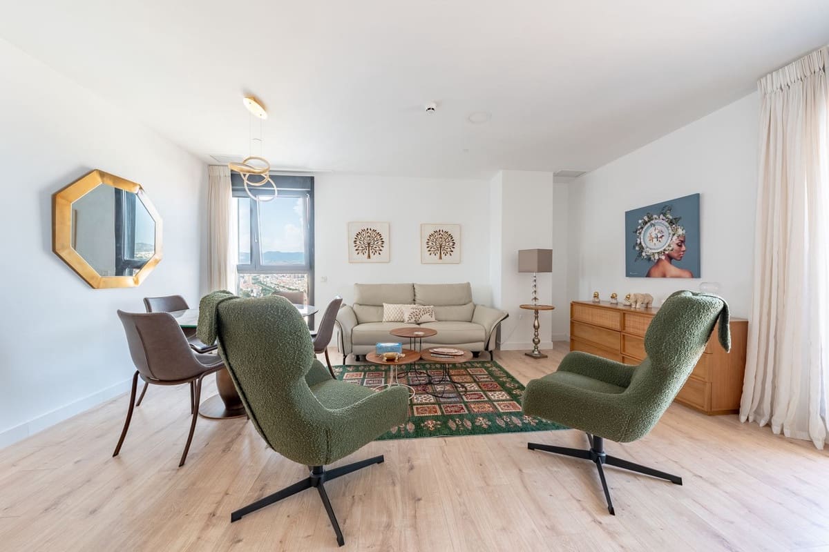 3 sypialnia Apartament na sprzedaż w Miasto Malaga z basenem garażem - 899 000 € (Ref: 9540063)