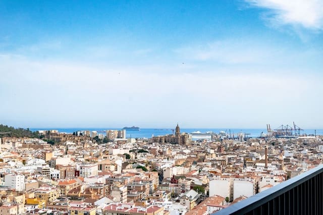 3 sypialnia Apartament na sprzedaż w Centro Historico, Miasto Málaga z basenem garażem - 899 000 € (Ref: 9540063)