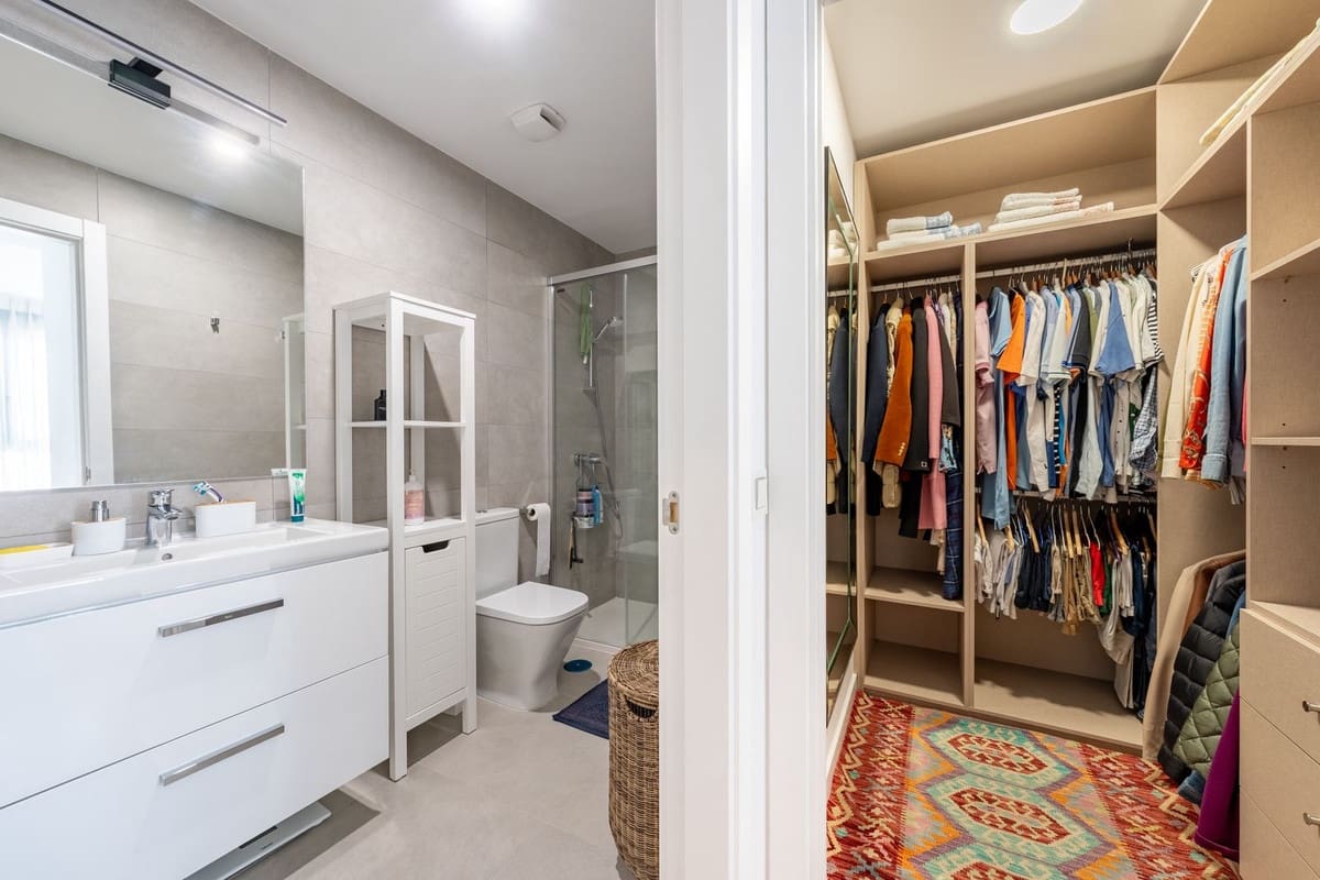 3 sypialnia Apartament na sprzedaż w Miasto Malaga z basenem garażem - 899 000 € (Ref: 9540063)