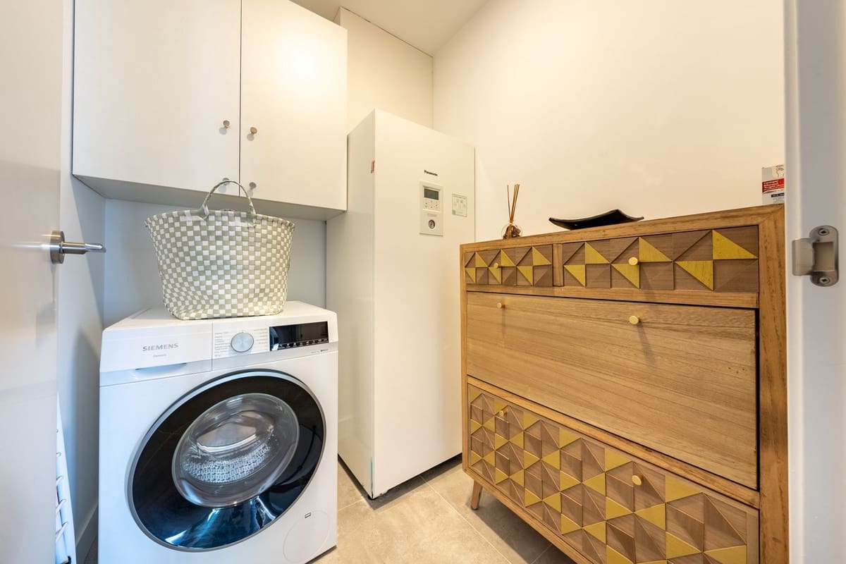 3 sypialnia Apartament na sprzedaż w Miasto Malaga z basenem garażem - 899 000 € (Ref: 9540063)