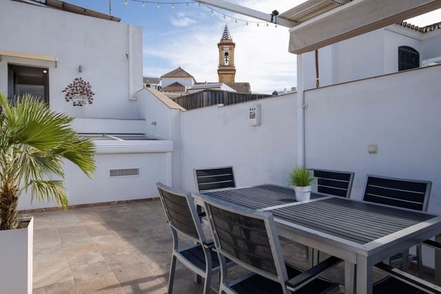 4 camera da letto Villa in vendita in Centro, Estepona con garage - 899.000 € (Rif: 9540065)