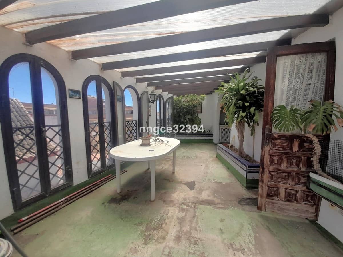 8 sovrum Villa till salu i San Pedro de Alcantara med pool garage - 899 900 € (Ref: 9540067)
