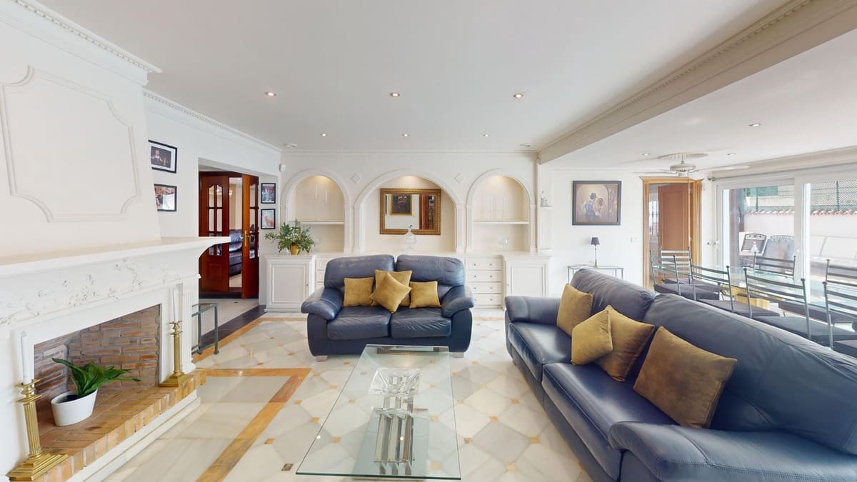 4 soveværelse Villa til salg i Costalita med swimmingpool - € 900.000 (Ref: 9540070)