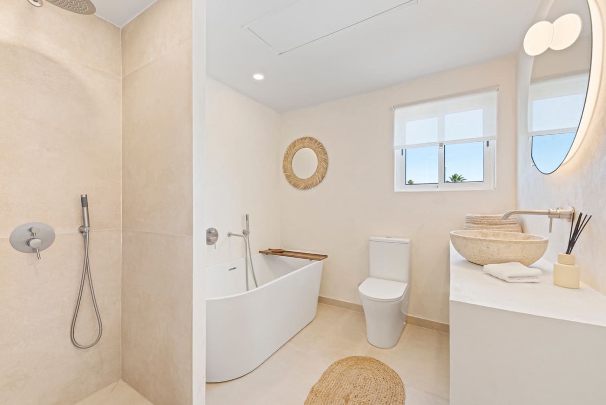 5 sovrum Villa till salu i Torremolinos med pool garage - 900 000 € (Ref: 9540071)