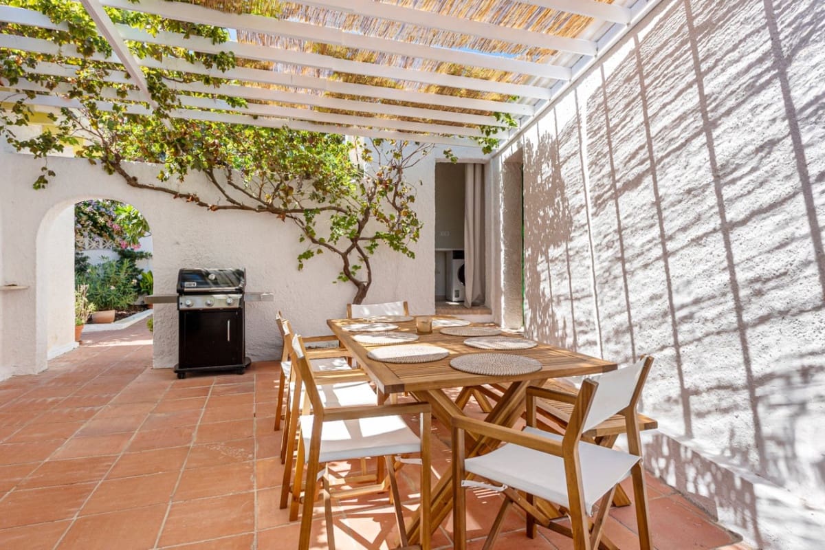 5 sovrum Villa till salu i Torremolinos med pool garage - 900 000 € (Ref: 9540071)