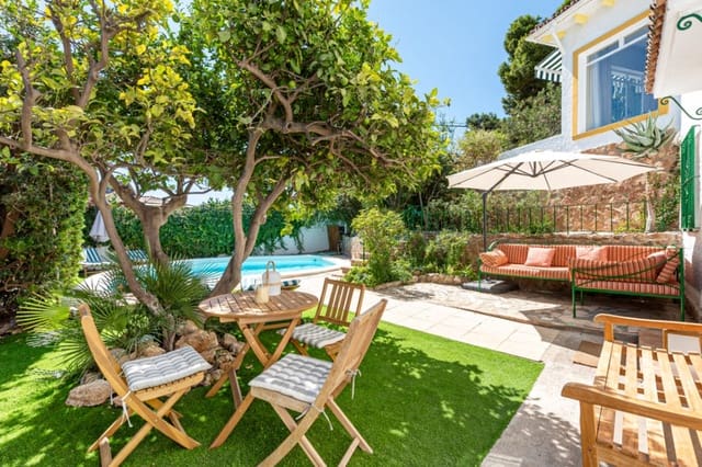 5 makuuhuone Huvila myytävänä paikassa Torremolinos mukana uima-altaan 
autotalli - 900 000 € (Ref: 9540071)