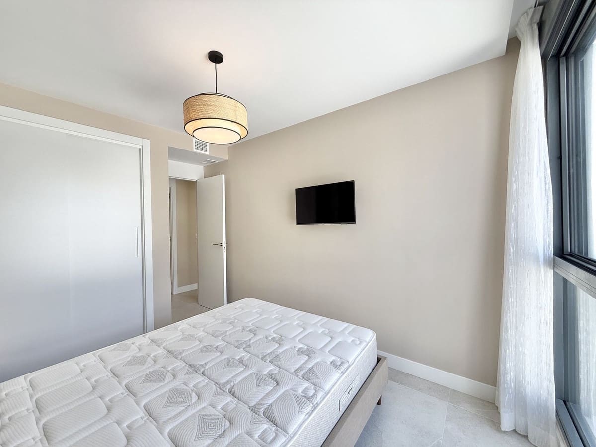 3 makuuhuone Kattohuoneisto myytävänä paikassa Cabopino mukana uima-altaan - 918 000 € (Ref: 9540072)