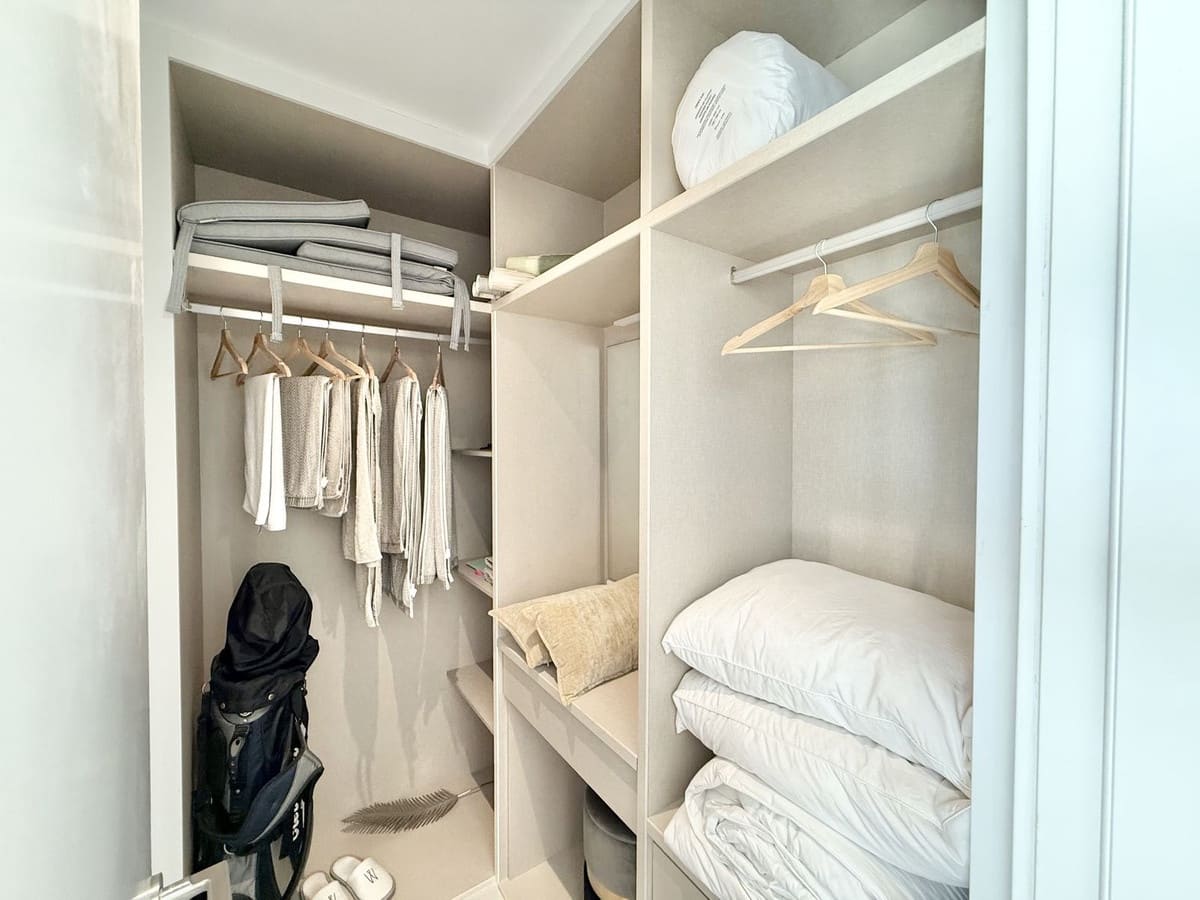 3 makuuhuone Kattohuoneisto myytävänä paikassa Cabopino mukana uima-altaan - 918 000 € (Ref: 9540072)